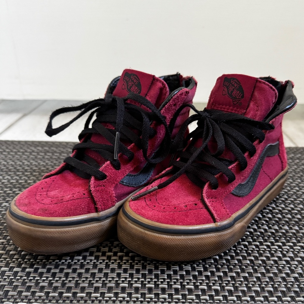 Vans Sz 11 Sk8-Hi Zip Gumsole Biking Red